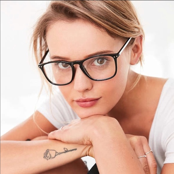 Black Frame Clear Lens Glasses NWOT - Picture 3 of 6